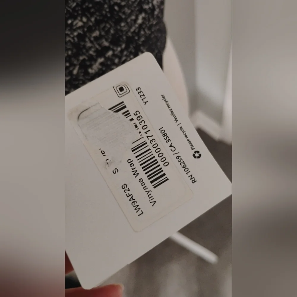 lululemon athletica new tags